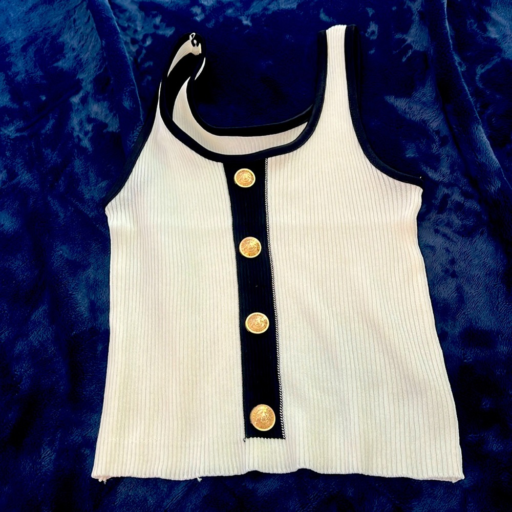 Crop top